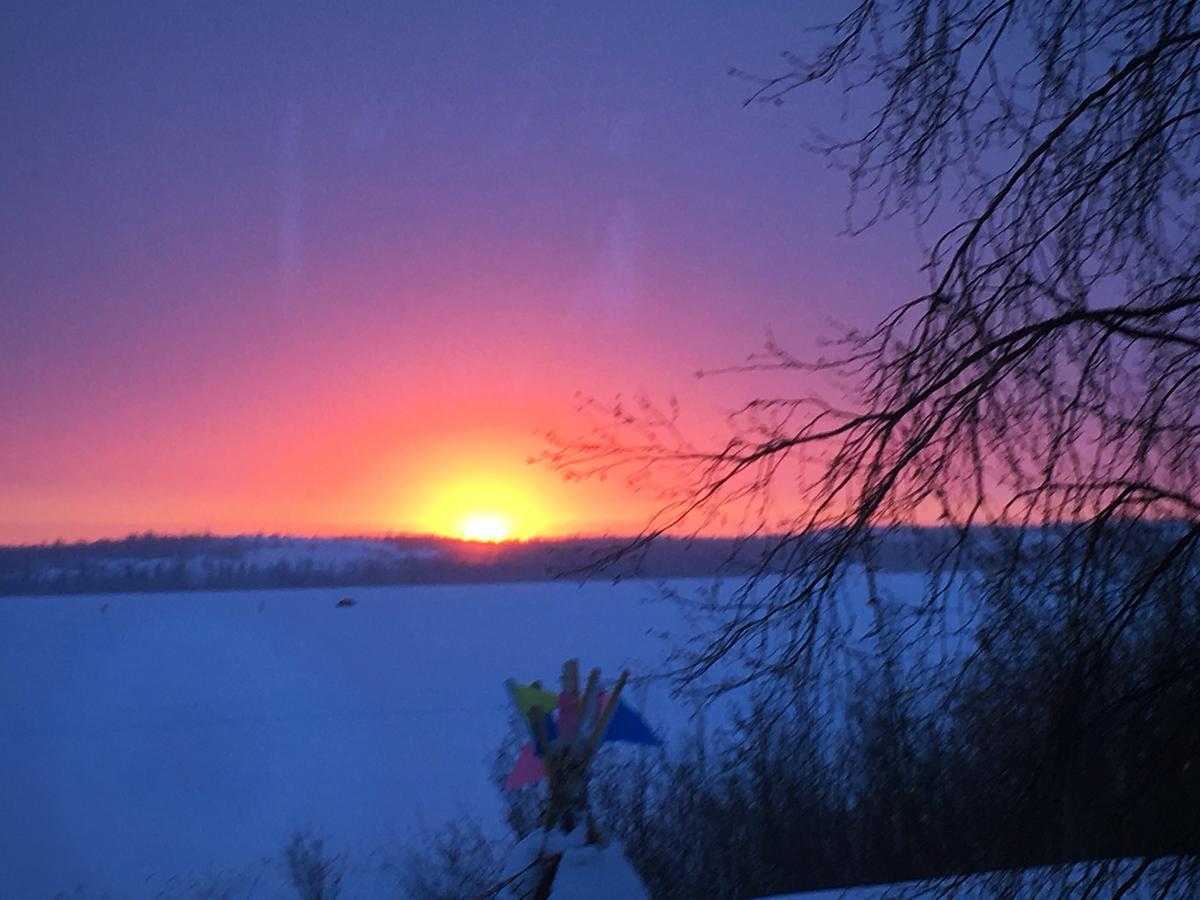 Mabuhay Lakeside Manor Bed and Breakfast Yellowknife Exteriör bild